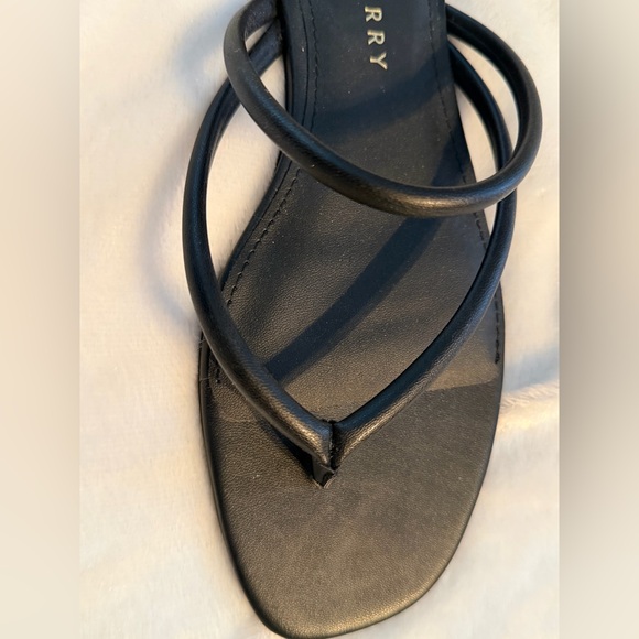 Katy Perry Collection Black and Silver Women's Sandals Bundle - Picture 7 of 14